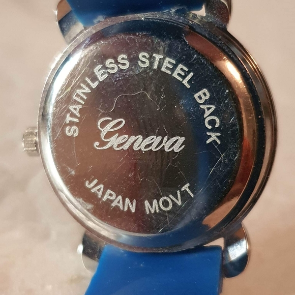 🦋10/$20🦋 Geneva Silver/Blue Lion Unisex Kids Watch - Picture 6 of 6